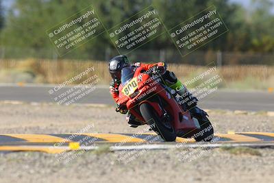 media/Oct-07-2023-CVMA (Sat) [[f84d08e330]]/Race 12 Amateur Supersport Open/